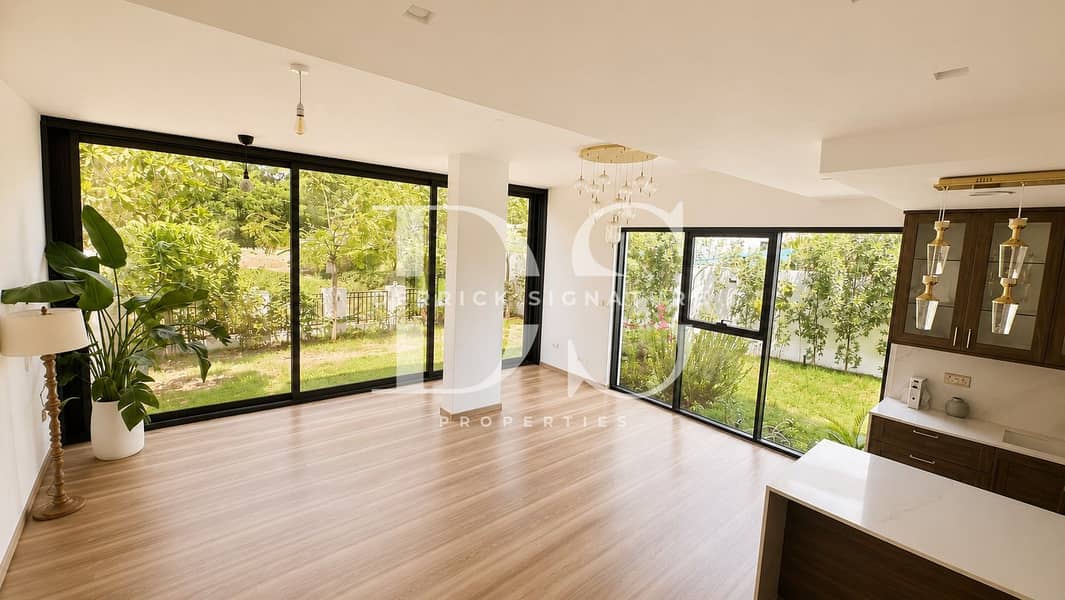2 View from Stairs. jpg