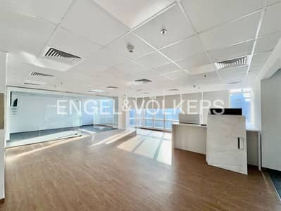 Office for Sale in Jumeirah Lake Towers (JLT), Dubai - High Floor | Fully Fitted Office | Wet Pantry