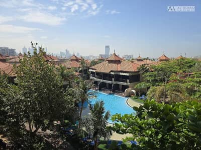 1 Bedroom Flat for Sale in Palm Jumeirah, Dubai - Vacant | Upgraded | Lagoon View