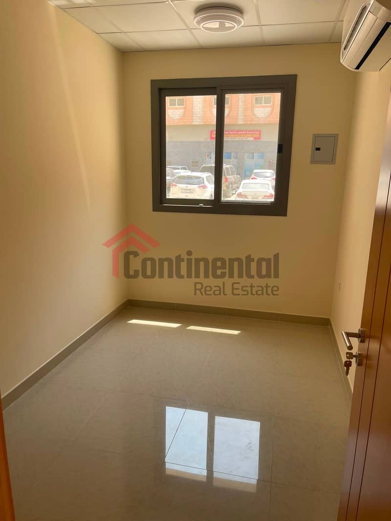 12 a2006698-9b5b-4bdb-b26b-3f0a4e9e9398. jpg