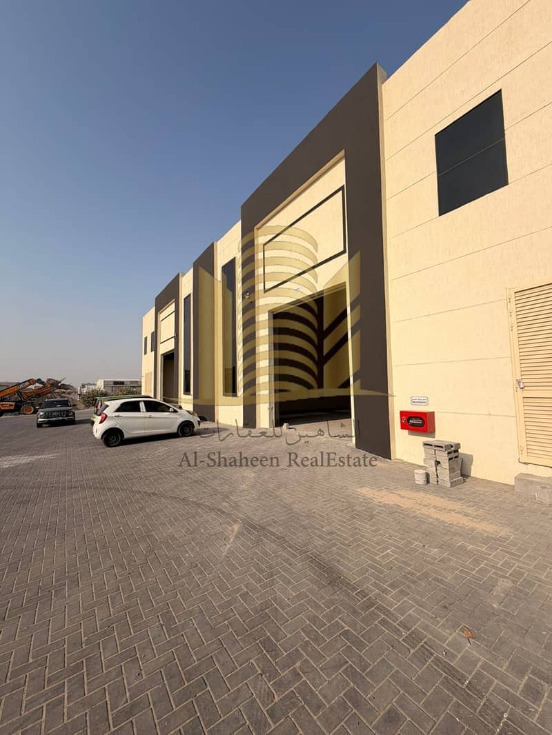 12 f5407cd6-d1ef-4b05-ab7e-5b083bd9da76. jpg