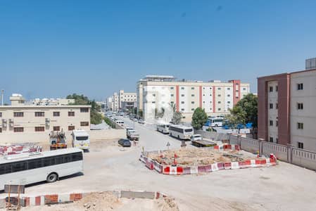 Labour Camp para en Alquiler en Al Quoz, Dubai - Campamento laboral en Al Quoz, 65999 AED - 16367324 Labour Camp para en Alquiler en Al Quoz, Dubai - Campamento laboral en Al Quoz, 65999 AED - 16367324
