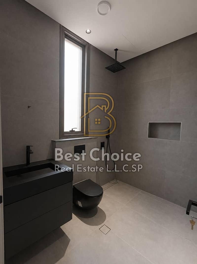 21 b6f467af-f983-4921-86d4-cad2990ff4ec. jpg