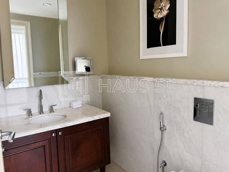 11 4212 address blvd pics 9. jpg
