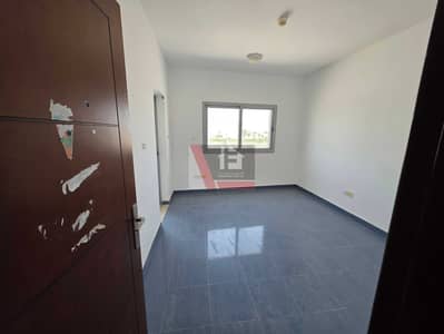 3 Cпальни Апартаменты в аренду в Аль Кулайя, Шарджа - 1000842135. jpg 3 Cпальни Апартаменты в аренду в Аль Кулайя, Шарджа - 1000842135. jpg