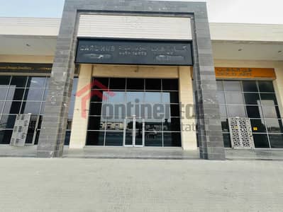 Showroom for Rent in Industrial Area, Sharjah - IMG_7914. jpg Showroom for Rent in Industrial Area, Sharjah - IMG_7914. jpg
