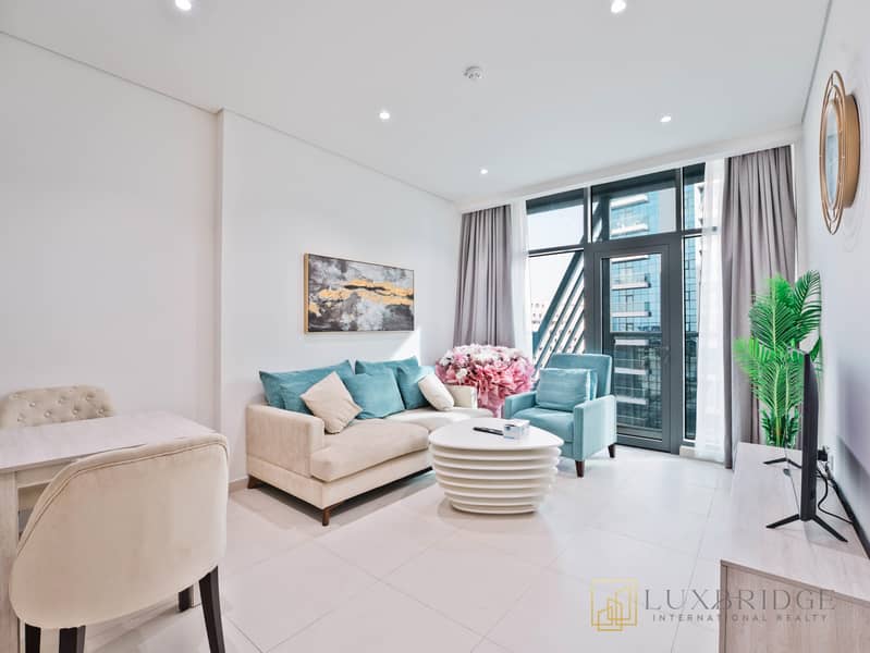 Apartamento en Palm Jumeirah,Seven Palm (Tower A), 1 dormitorio, 120000 AED - 16368159 Apartamento en Palm Jumeirah,Seven Palm (Tower A), 1 dormitorio, 120000 AED - 16368159