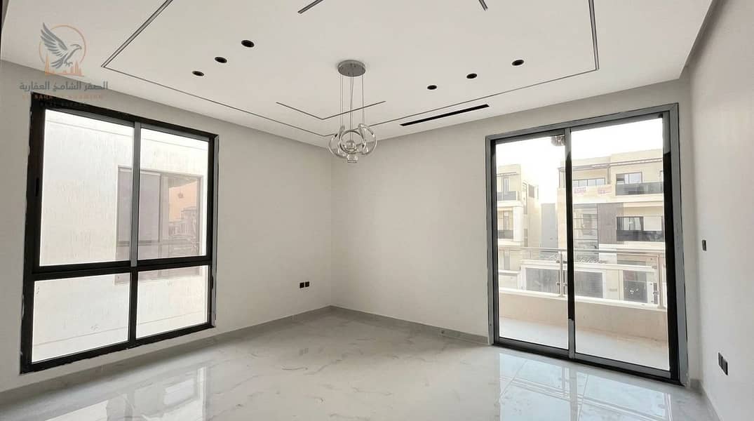 12 Real_estate_photograph_cleanup_202608281614. jpeg