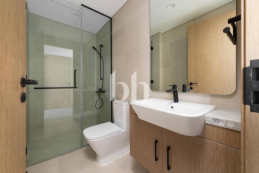 8 images image img