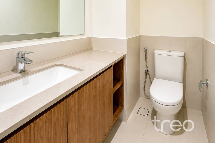 6 3222D7C3-F7A7-4FE4-9B88-2129D50568CD. jpg