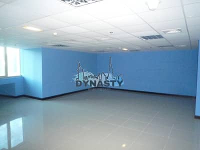 Fitted office I High floor I Ready to move in Fitted office I High floor I Ready to move in