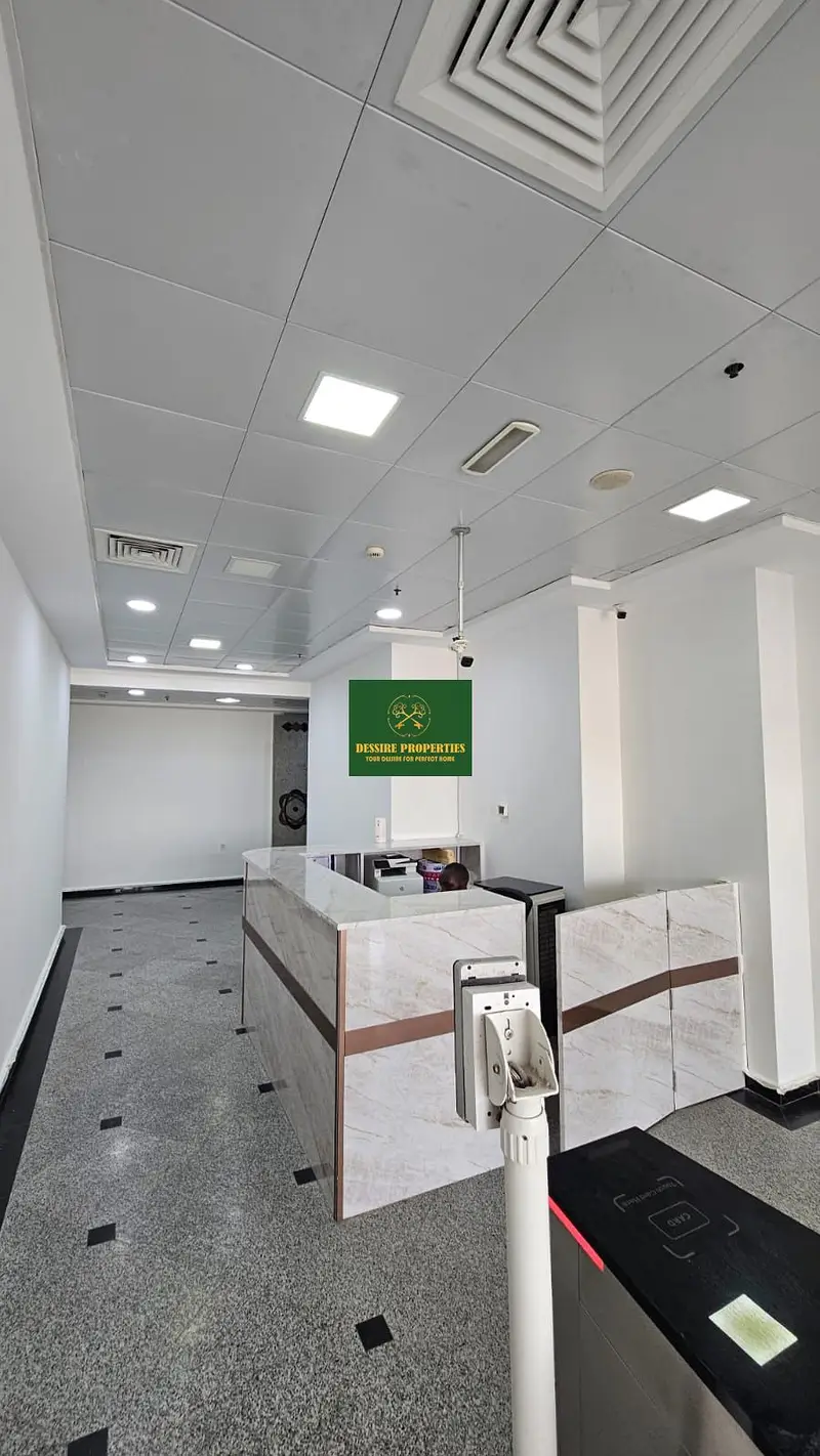 CORNER UNIT /BK View/Vastu unit Cash buyers are welcome