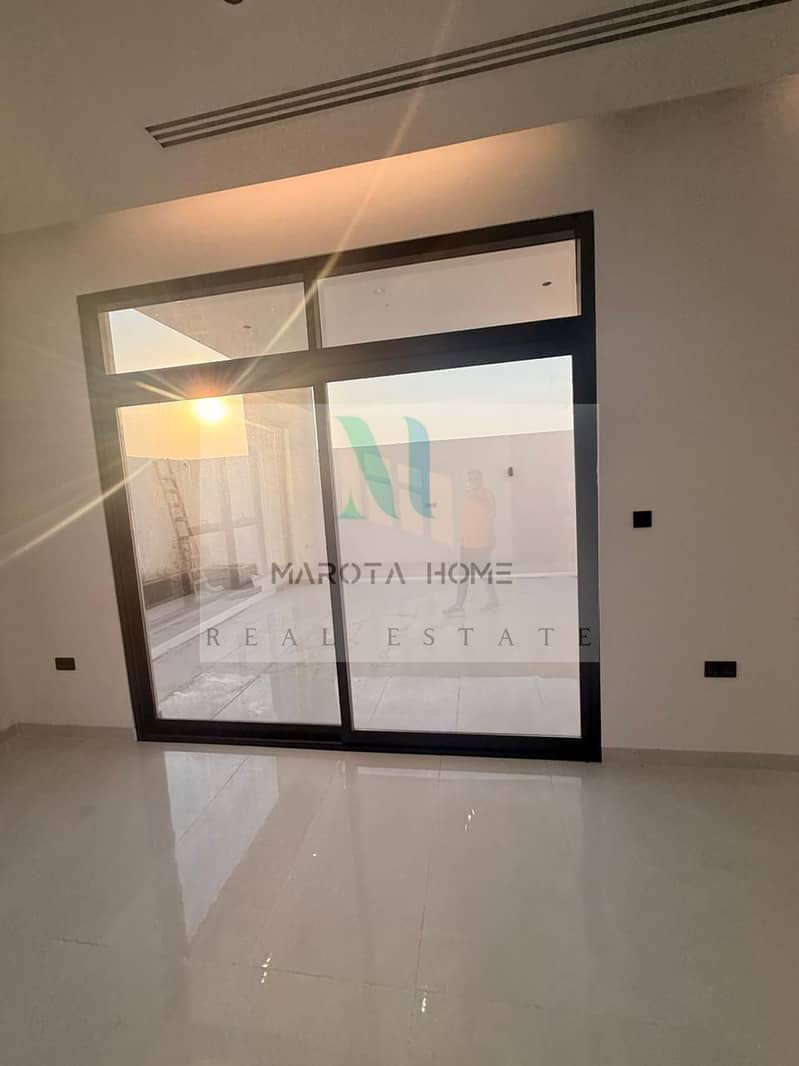 7 f5d5a95a-a22f-47d4-9978-3ef4f0653f44. jpg