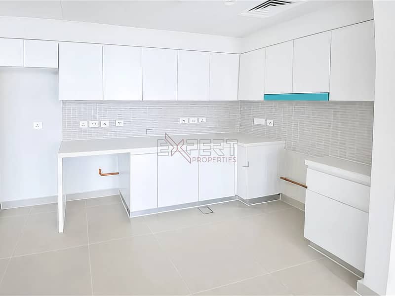 6 Image 6