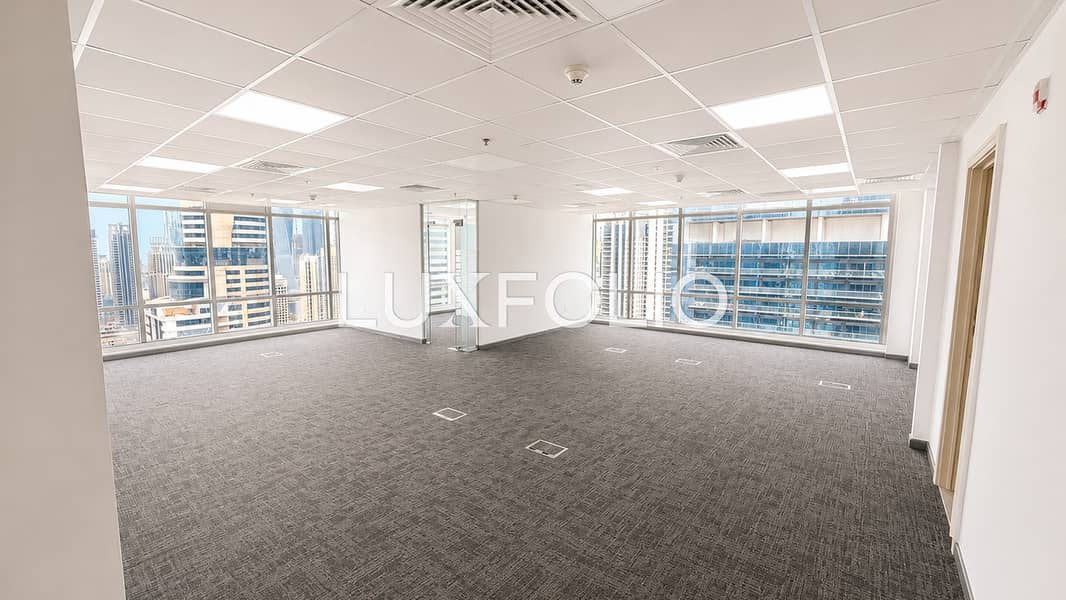 VACANT UNIT | UNFURSHED | FITTED VACANT UNIT | UNFURSHED | FITTED