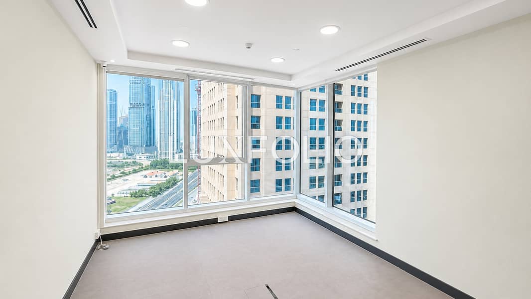 Vacant Office I Canal View I Two parkings Vacant Office I Canal View I Two parkings