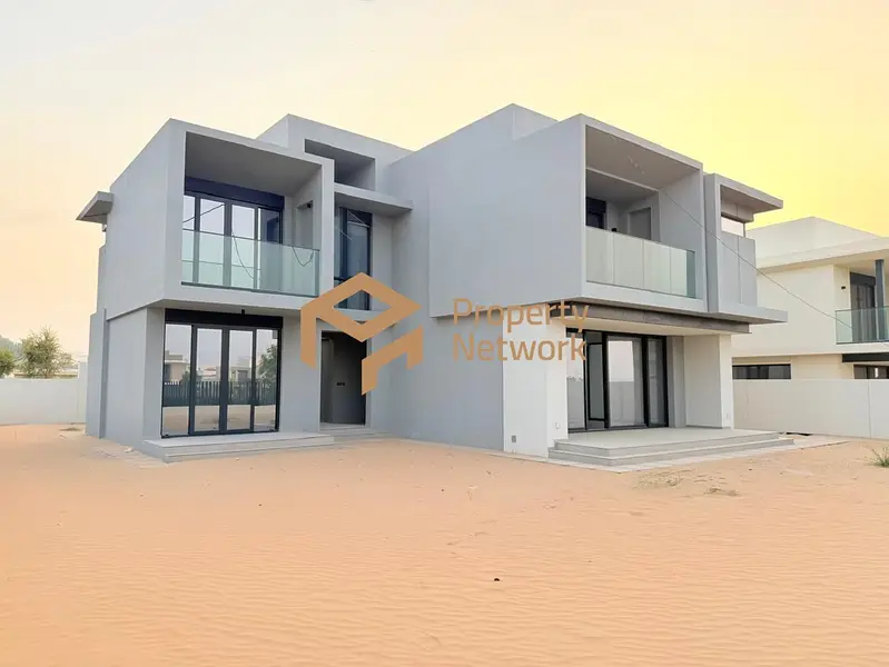 Modern 5BR Villa | Huge Plot | Ready to Move in