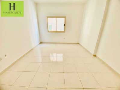 2 Slaapkamers Appartement te Huur in Al Khan, Sharjah - IMG_3196. jpg