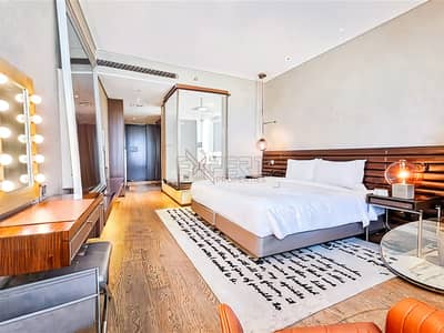 Studio for Sale in Business Bay, Dubai - Image 1