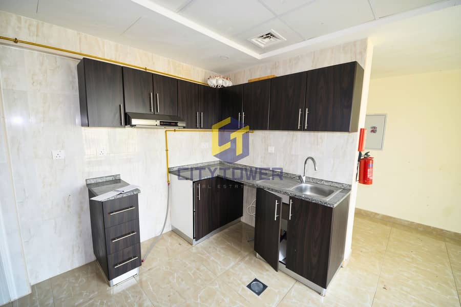 4 Warsan-7 Season-Modern-Kitchen. jpg