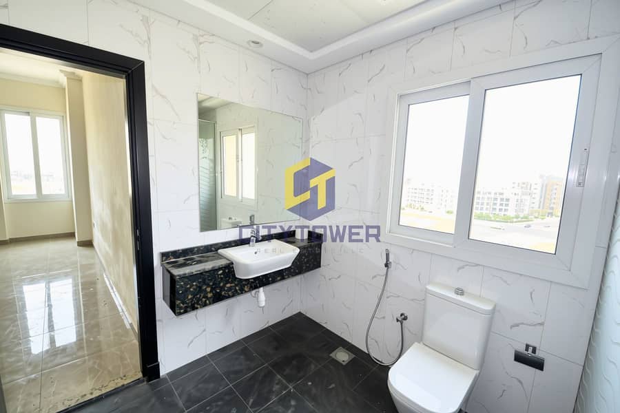 9 Warsan-7 Season-Premium-Fitted Bathroom. jpg