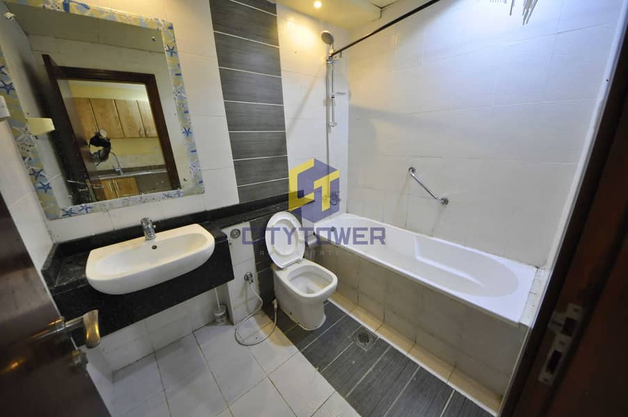 7 Deira-Al-Rigga-luxury-Bathroom. jpg
