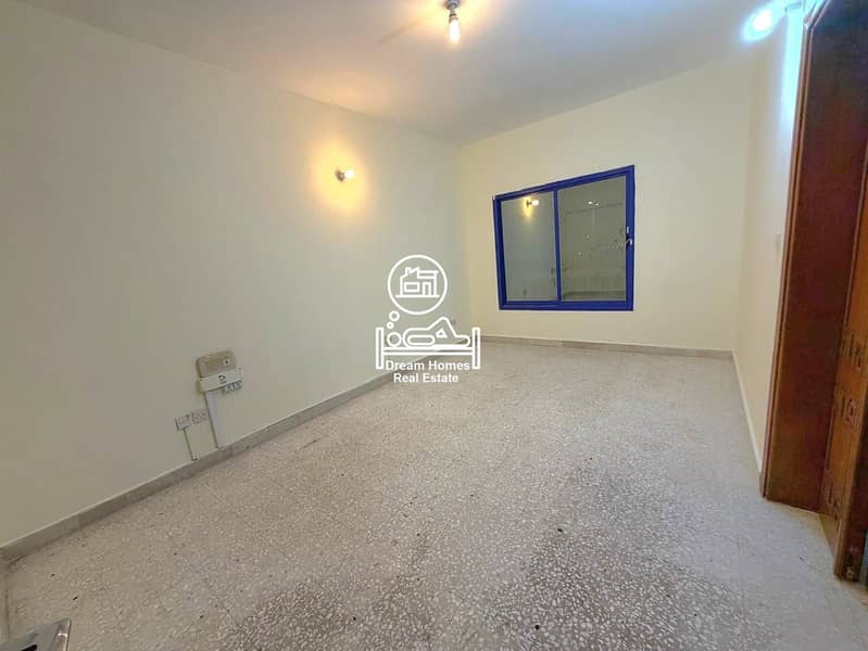 3 2. jpeg