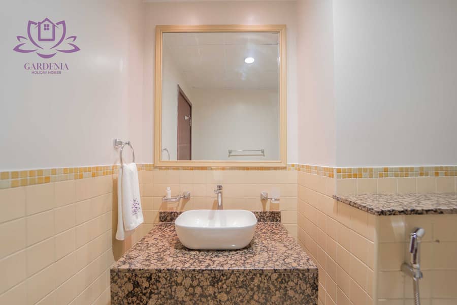20 Powder room. jpg