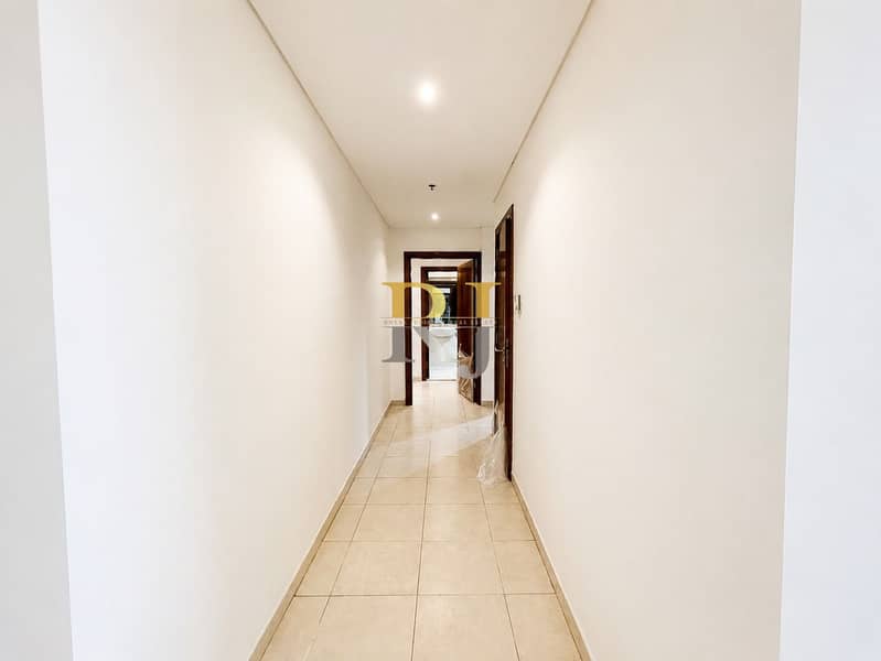 3 d0085baa-d371-4429-a8cb-28c23295e3ee. jpg