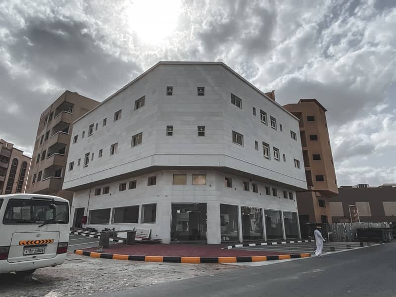بناية للبيع في عجمان بمنطقة الجرف بناية للبيع في عجمان بمنطقة الجرف