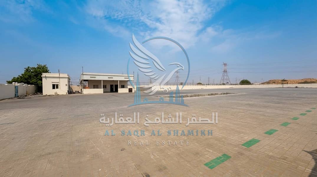 حوش صناعي للإيجار في الصجعة 60,000 قدم مربع كهرباء 3 فاز 740,000 درهم سنوياً5. jpeg حوش صناعي للإيجار في الصجعة 60,000 قدم مربع كهرباء 3 فاز 740,000 درهم سنوياً5. jpeg