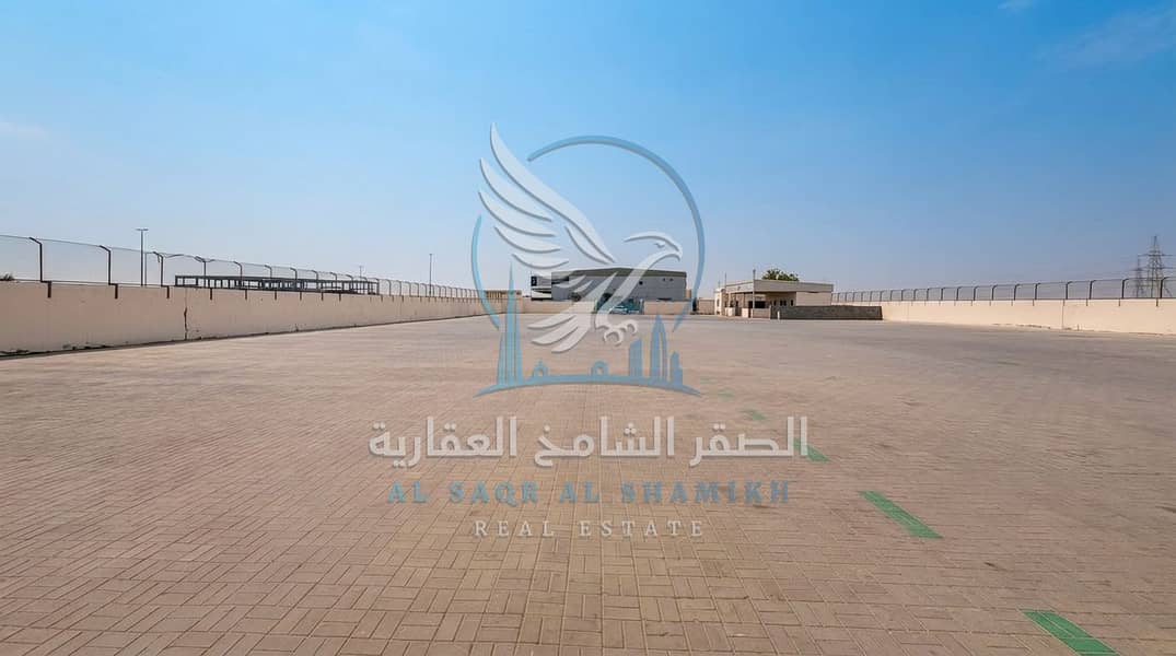 2 حوش صناعي للإيجار في الصجعة 60,000 قدم مربع كهرباء 3 فاز 740,000 درهم سنوياً2. jpeg