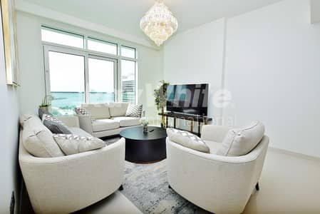 1 Bedroom Flat for Sale in Dubai Harbour, Dubai - Vacant |Fully Furnished 1BR | Private Beach Access