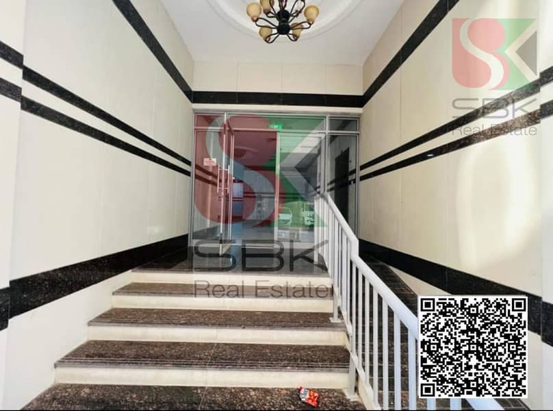 6 Screenshot_20250918_122318_com_whatsapp_w4b_CatalogMediaView. png
