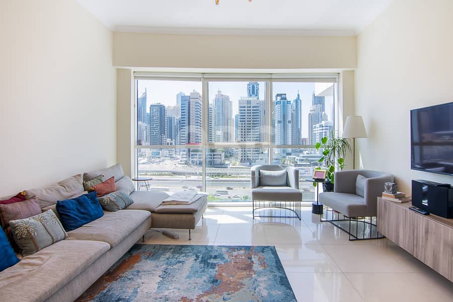 SZR View | VOT | Spacious | Close To DMCC Metro SZR View | VOT | Spacious | Close To DMCC Metro
