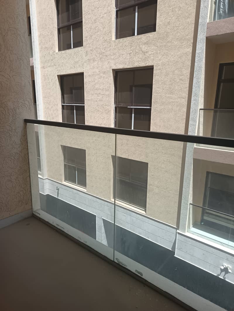 6 1000583860. jpg
