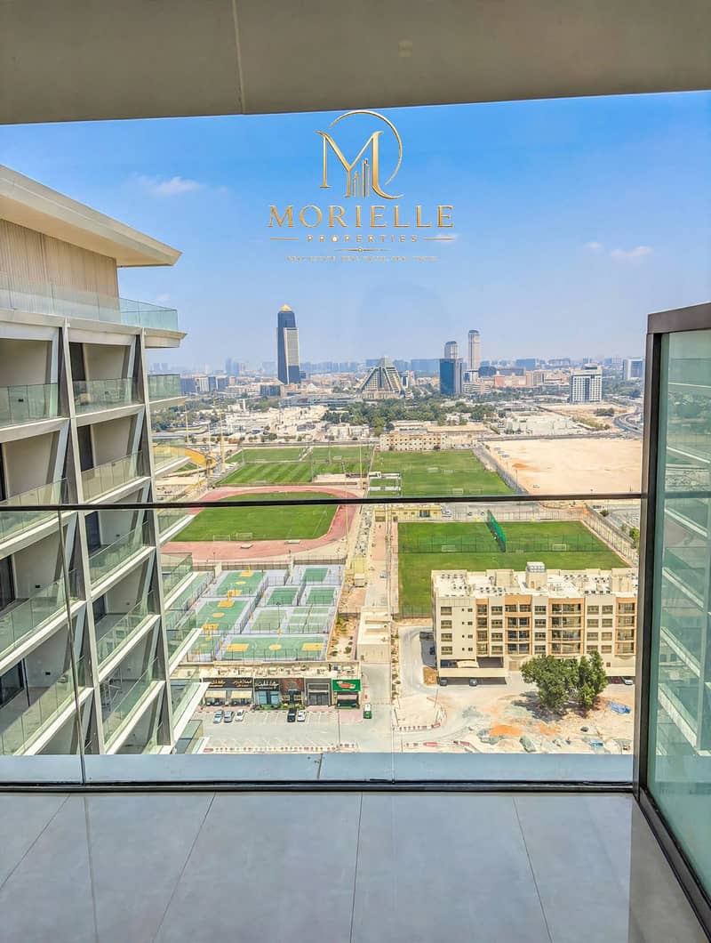 3 luxury_balcony_view. jpg
