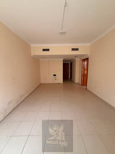 1 habitación Apartamento para en Alquiler en Al Qulayaah, Sharjah - WhatsApp Image 2026-09-01 at 5.52. 21 PM (1). jpeg 1 habitación Apartamento para en Alquiler en Al Qulayaah, Sharjah - WhatsApp Image 2026-09-01 at 5.52. 21 PM (1). jpeg