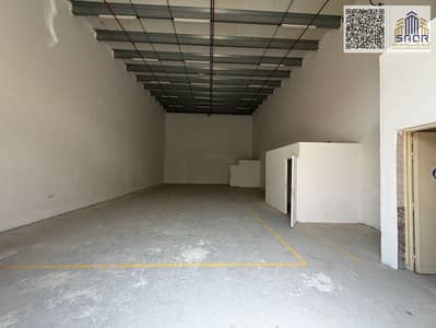 Warehouse para en Alquiler en Al Jurf, Ajman - a7f4e75b-9df1-4091-8e99-d1eb2cdceb85. jpg Warehouse para en Alquiler en Al Jurf, Ajman - a7f4e75b-9df1-4091-8e99-d1eb2cdceb85. jpg