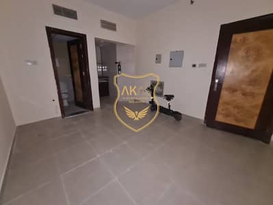 Студия в аренду в Аль Муджарра, Шарджа - 1000353781. heic Студия в аренду в Аль Муджарра, Шарджа - 1000353781. heic