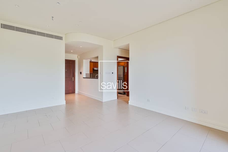 Spacious 1 BR | Pristine Condition | Vacant Spacious 1 BR | Pristine Condition | Vacant