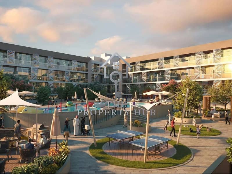 6 plaza-masdar-city-community-area. jpg