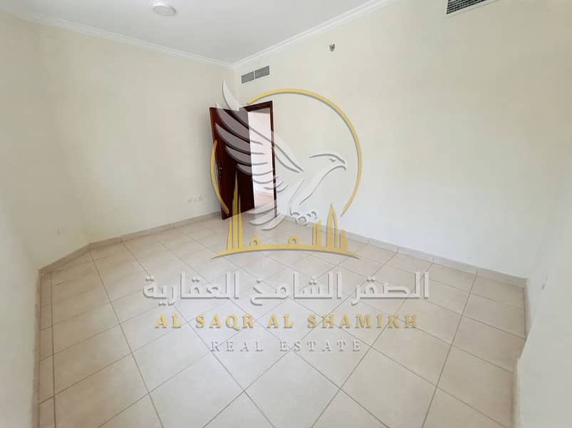 8 Enhancing_real_estate_photograph…_202608281605. jpeg
