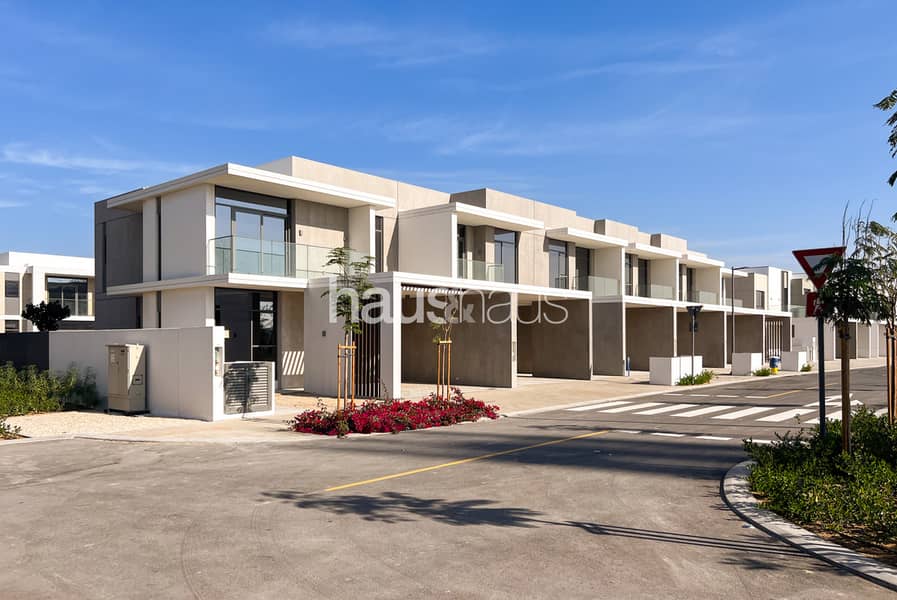 位于阿拉伯牧场3号,鲁巴小区 4 卧室的联排别墅 195000 AED - 16378322 位于阿拉伯牧场3号,鲁巴小区 4 卧室的联排别墅 195000 AED - 16378322