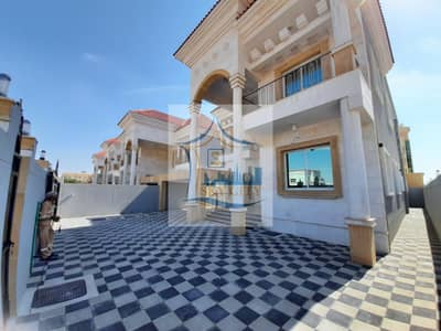 Villa facade stone personal finishing for sale at a special price Villa facade stone personal finishing for sale at a special price