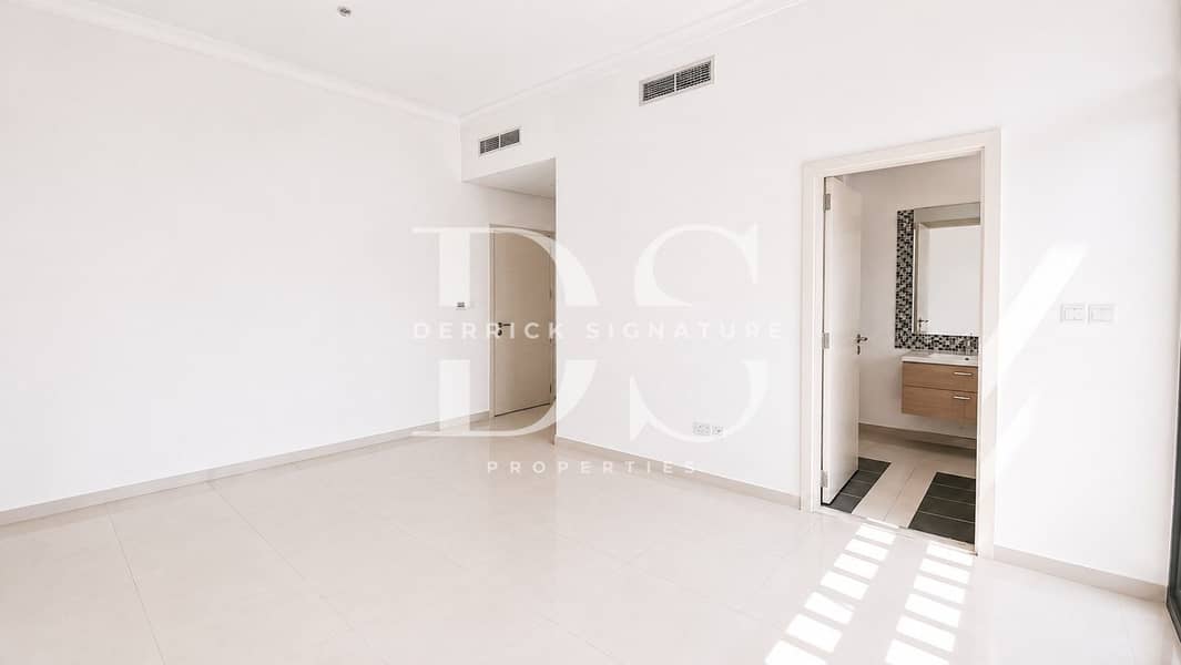 7 Main Bedroom 2. jpg