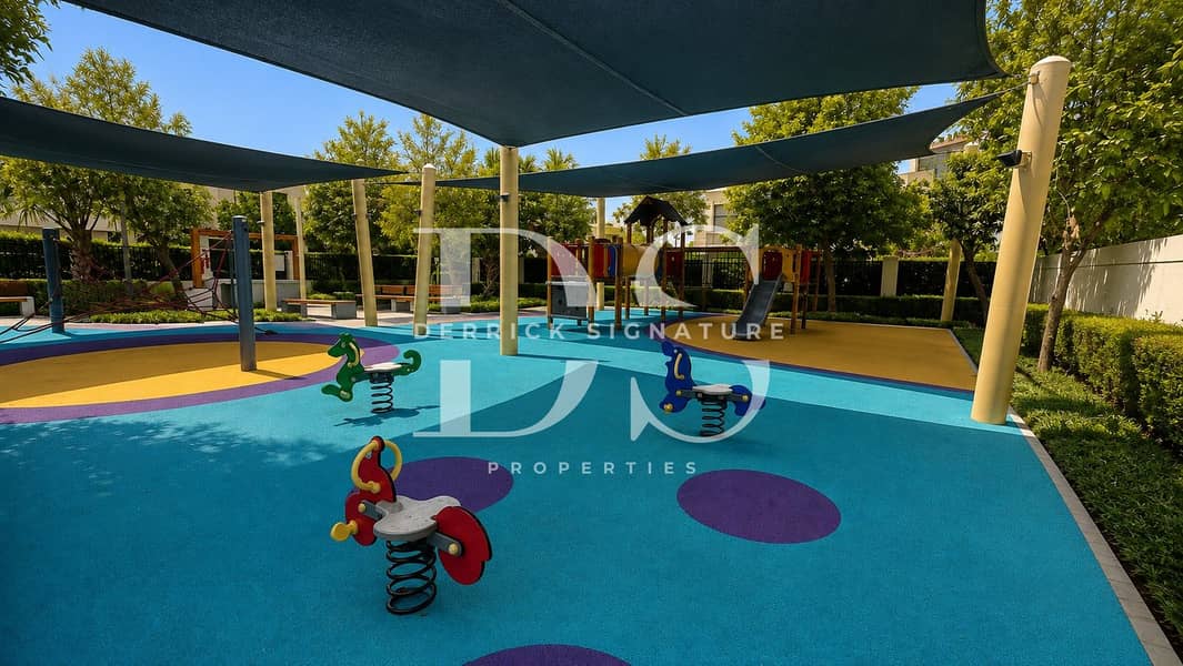 24 Brookfield Playgroud 2. jpg