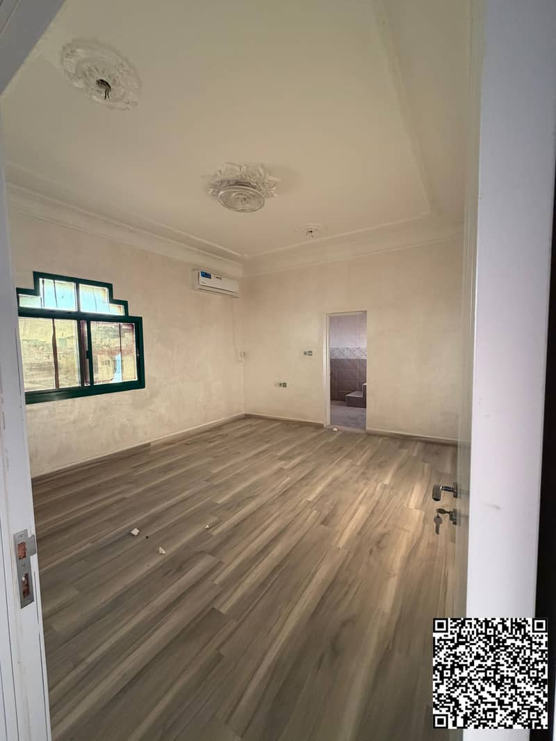 8 WhatsApp Image 20d26-02-21 at 10. jpg