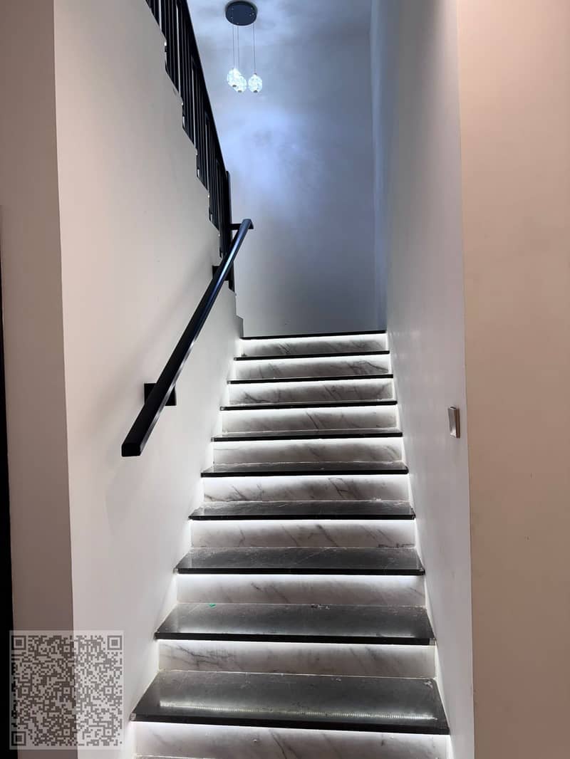 17 6. jpg