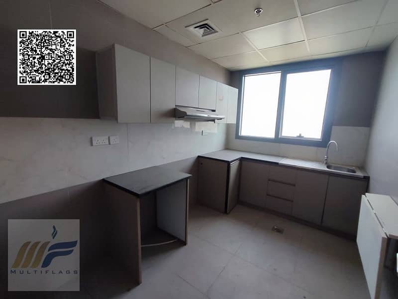 9 0b372a82-ecfa-45b3-b24d-73aa28600a3d. jpg